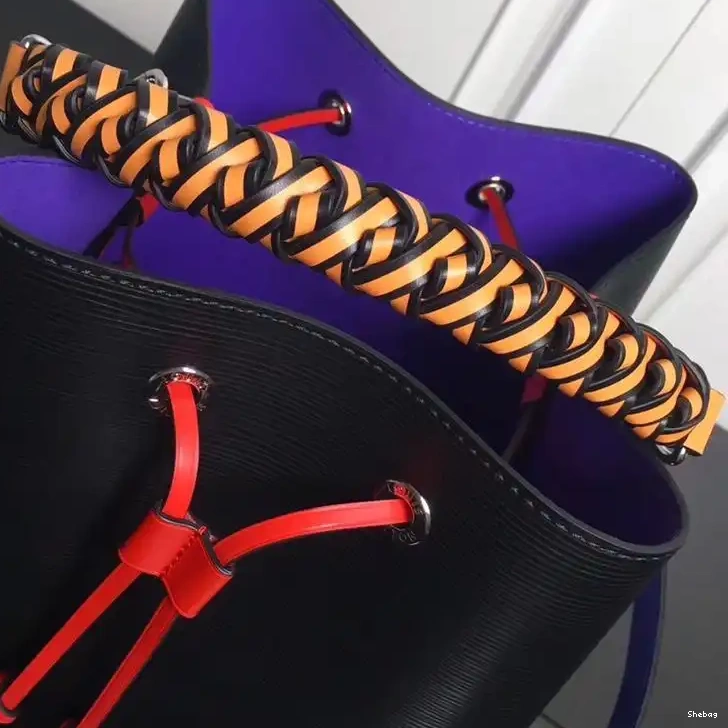 Bags LV 19B570367 0809